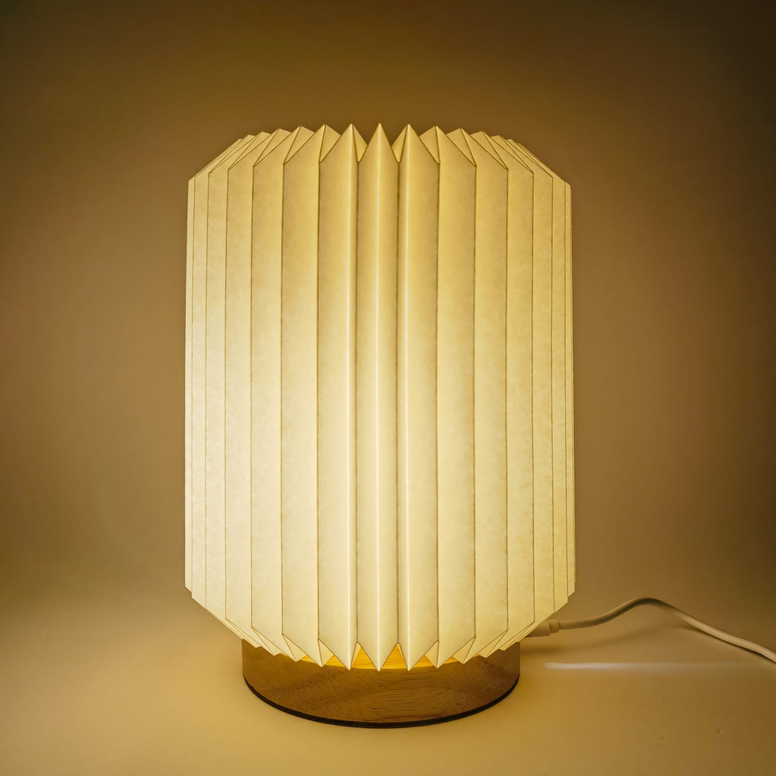 Coollux faltbare Papier LED-Lampe Aurora auf Holzsockel, 22cm – Bild 2