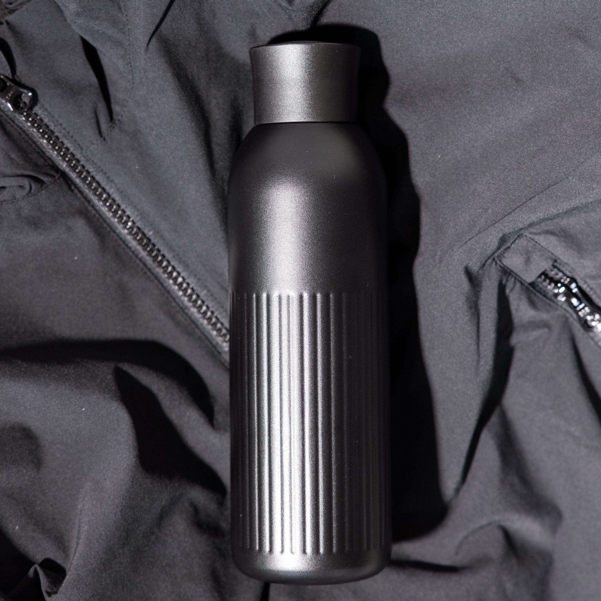 Sagaform Tekla Push Stahlisolierflasche mit Druckverschluss (recycelt) 500 ml – Bild 6